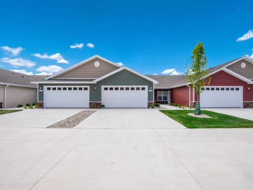 Norton Ohio Apartment Rentals Redwood Living Redwood Norton Exterior