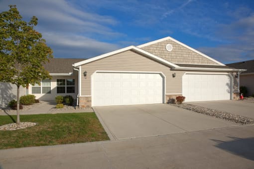 Oregon OH Apartment Rentals Redwood Bay Pointe Exterior Two Car Garage