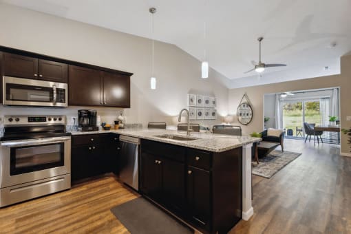 Sandusky Ohio Apartment Rentals Redwood Living Redwood Sandusky Kitchen