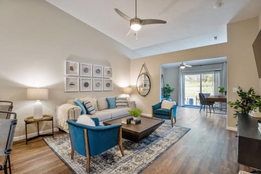 Sandusky Ohio Apartment Rentals Redwood Living Redwood Sandusky Living Room