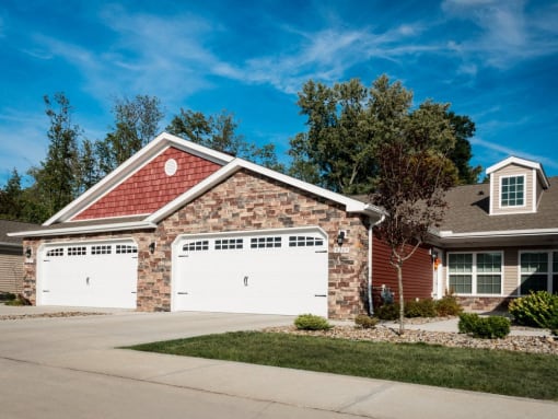 Westfield Indiana Apartment Rentals Redwood Westfield Myra Way Exterior Garage