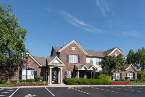 Grove City Apartments Exterior