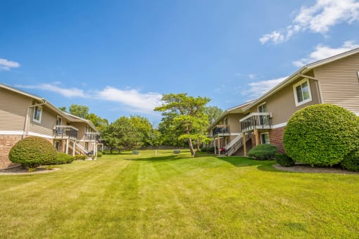 Lush Green Outdoor Spaces at Glen Hills Apartments, Glendale, WI, 53209