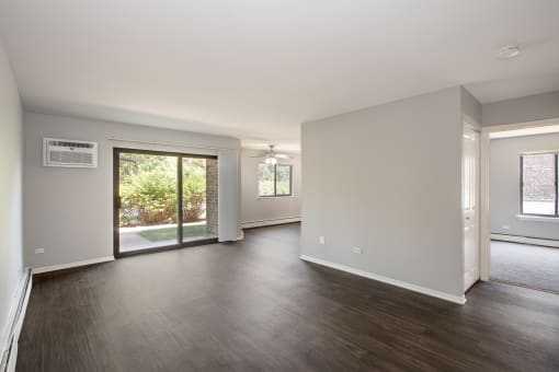 Open Concept Floor Plans at Emerald Pointe Apartments, Vernon Hills, Illinois