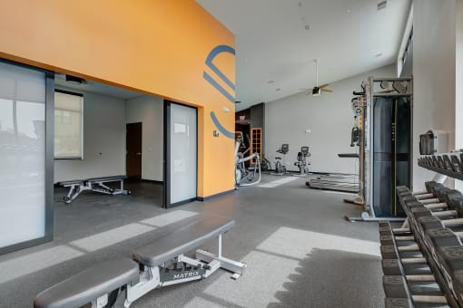 the gym at the flats at biggers crossing apartments