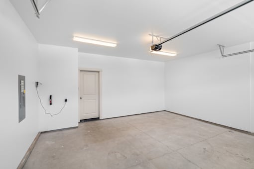 Garage Area