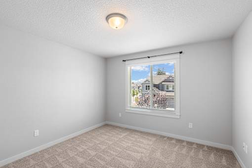 Bedroom 2, Ample Lighting