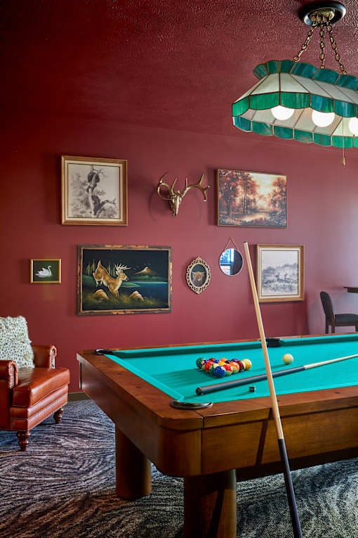 Pool Table at Parallel Apartments, Omaha, NE, 68106