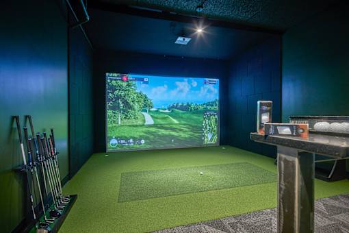 Golf Simulator at Parallel Apartments, Omaha, Nebraska