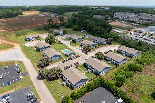 Aerial view of Arbours at Victoria Place in Prattville AL