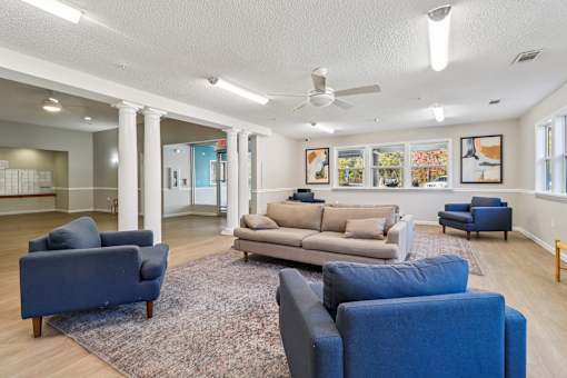Spacious lounge with furnishings at Avalon Place Columbia SC