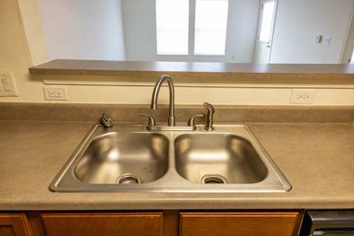 a picture of a kitchen sink