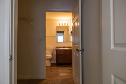 a picture of a bathroom