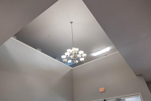 a photo of a lamp