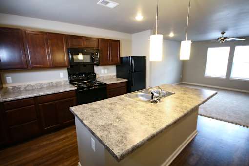 A photo of a kitchen