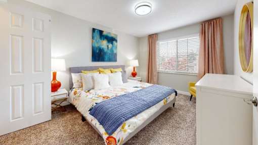 Beautiful Bright Bedroom at Southridge, Kansas City, KS