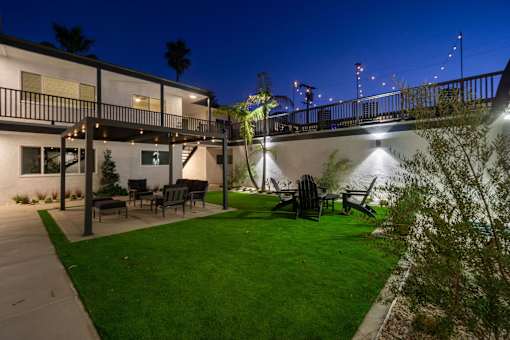 Courtyard at Ocean Breeze Terrace Apartment, California, 92648