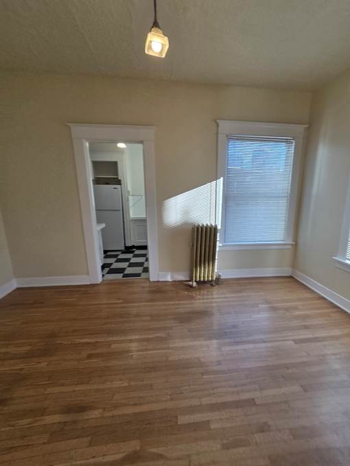 Hardwood Floors at Casa Del Rey Apartments, Oregon, 97209