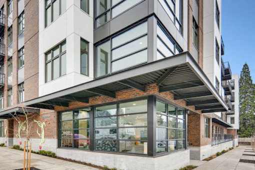 Exterior View at Holm at Sellwood, Portland, OR