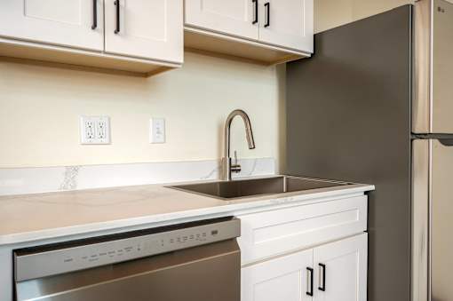 Kitchen with Sink at Atomic Orchard Experiment, Portland, OR, 97232