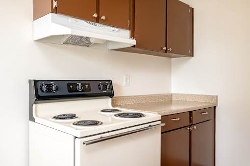 Small kitchen area at Garden Villa Apartments, Portland