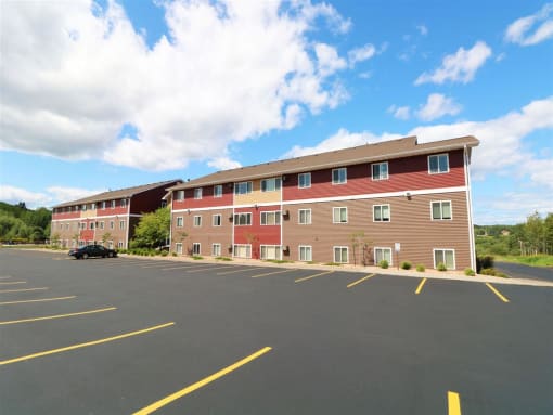 the building where the hotel is located is shown at Campus Park, Duluth