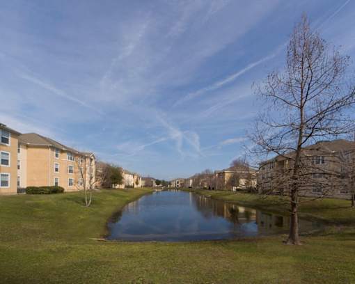 Lovely apartment homes at Gregory Cove in Jacksonville, FL