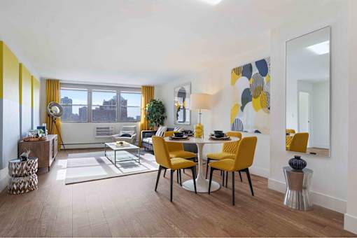 Enjoy stunning views of Lakeview and Belmont Harbor