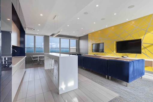 Wifi enabled rooftop resident lounge and coworking space