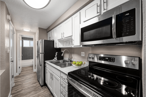 One bedroom kitchen