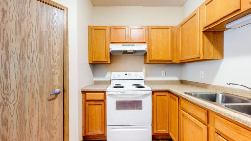 1 bedroom - pine floor plan - kitchen