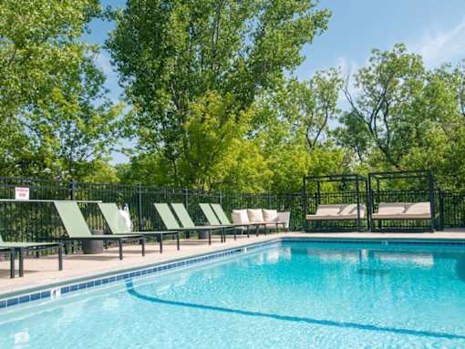 Aspenwoods pool at Aspenwood Apartments, 1125 Duckwood Trail, Eagan, MN 55123