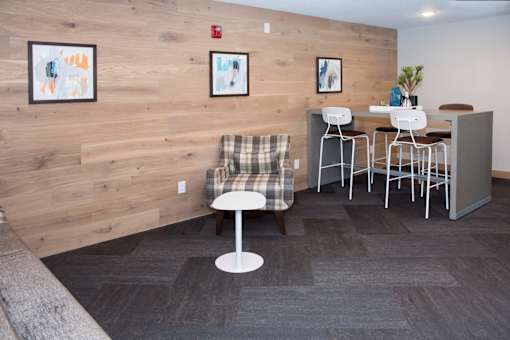 Centrally Located Community at Aspenwoods Apartments, Minnesota, 55123
