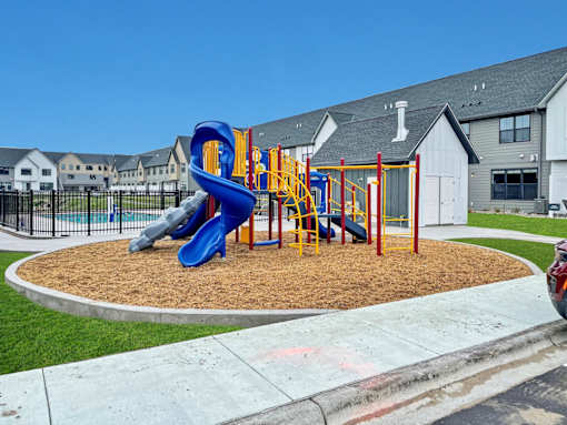 the preserve at ballantyne commons playground with slides