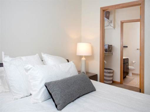 White Bedroom at Third North Apartments, Minneapolis, MN 55401