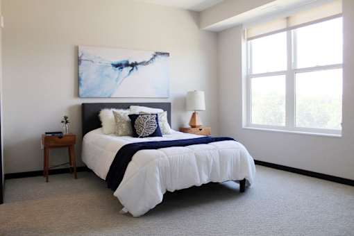 Private Master Bedroom at The Shoreham, St. Louis Park, MN