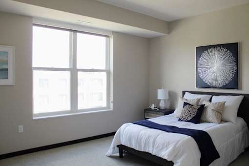 Executive Suites Available at The Shoreham, Minnesota, 55416