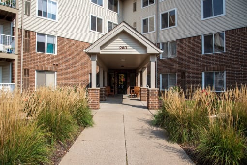 Welcome to Osceola Place Apartments