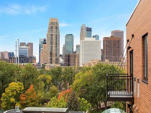 Patio at The M on Hennepin, Minneapolis, 55414