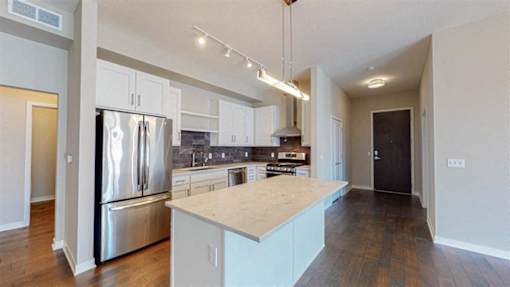 Large Kitchen at The M on Hennepin, Minneapolis, Minnesota