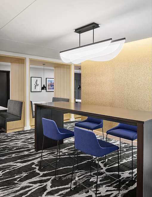 A Modern Office at Peregrine Apartments, Minneapolis, MN, 55411