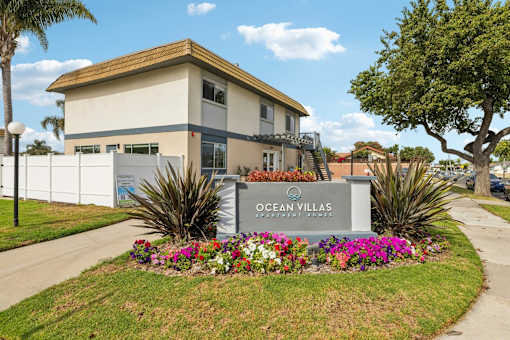 Classic Exterior View at Ocean Villas Apartments, Oxnard, CA, 93033