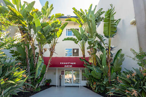 the building in which the hotel is located