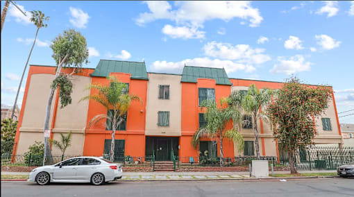 the building in which the hotel is located