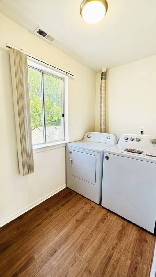 Washer & Dryer