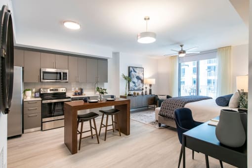 Studio Apartment