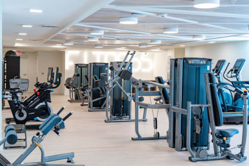 Platform 3750 Apartment Homes Fitness Room