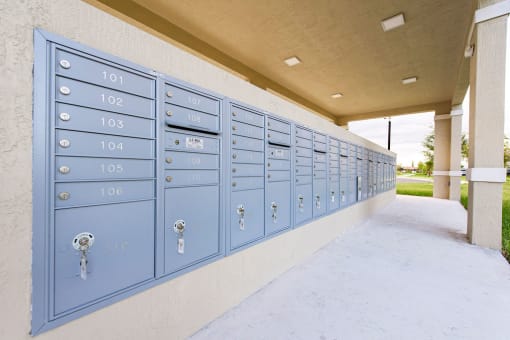 Solimar mail