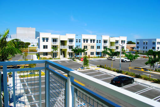 WatersEdge_Exterior_Building5