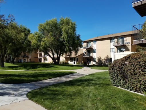 Willowood Exterior
